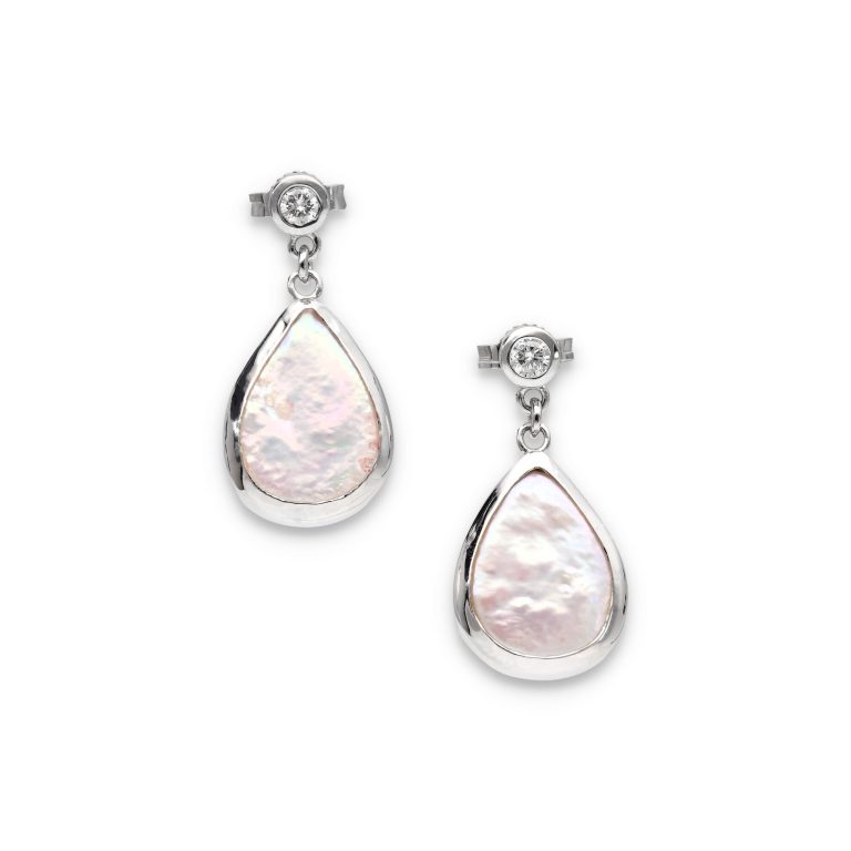 K360 Jewellery Photographer Cape Town White Gold Pearl Drop down earrings white_2
